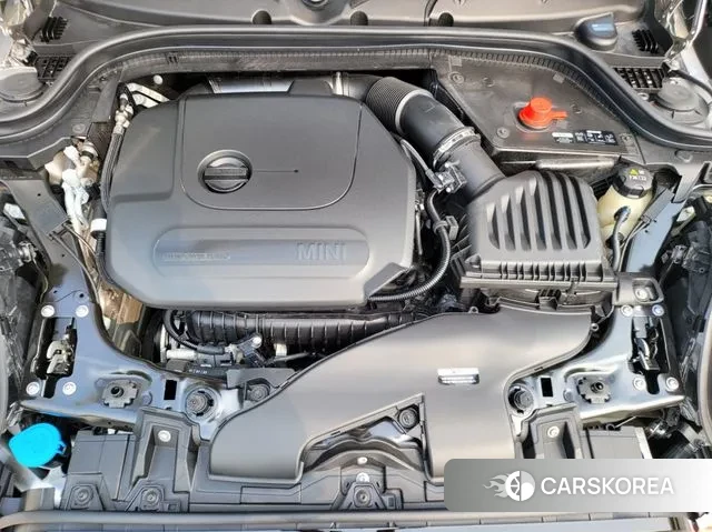 Mini Cooper 2024 Серебряный из Кореи, фото 6