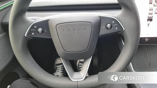 Tesla Model Y id 4752753 из Кореи 8