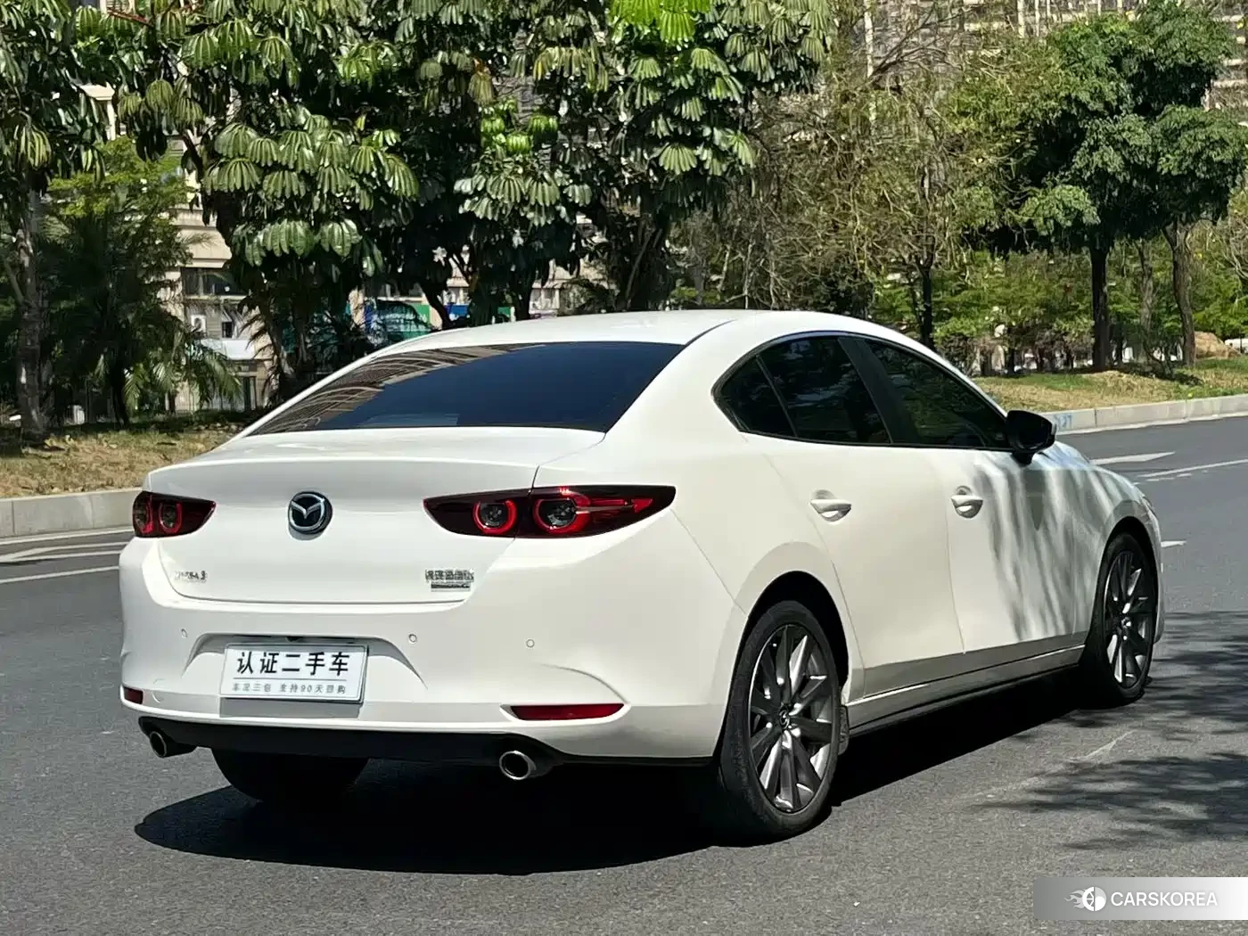 Mazda 3 2023 Белый из Китая, фото 6
