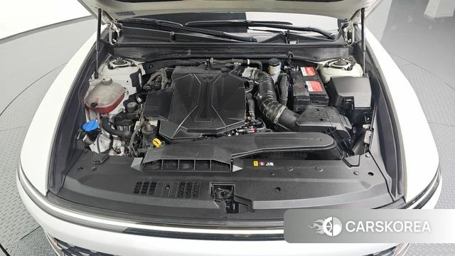 Hyundai Grandeur (GN7) id 4880440 из Кореи 30