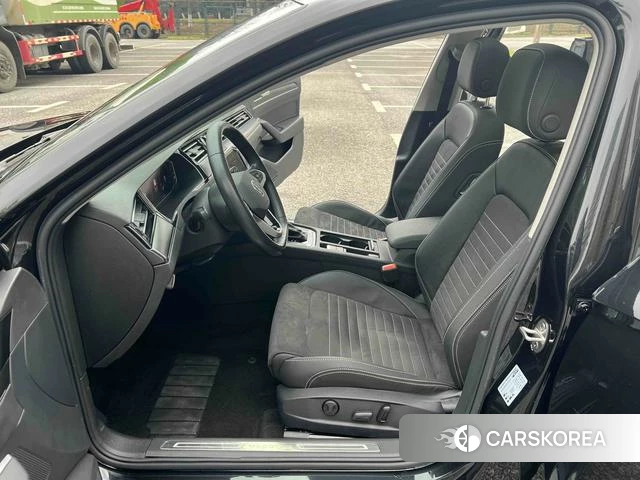 Volkswagen Magotan id 4258502 из Китая 23