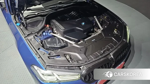 BMW 5 Series (G30) id 3028252 из Кореи 16