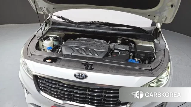 Kia The New Carnival id 3709395 из Кореи 16