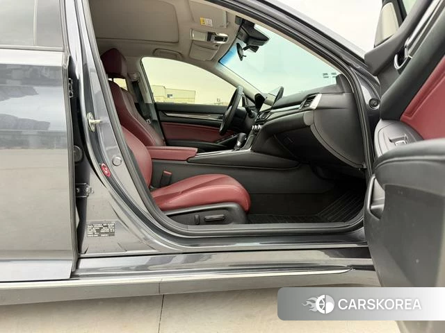 Honda Accord id 4313444 из Китая 24