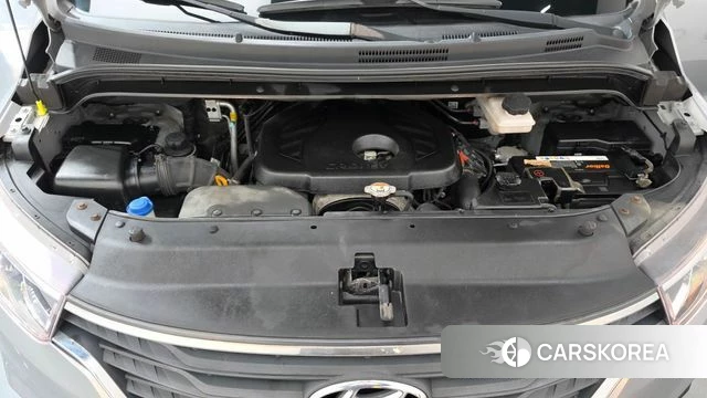 Hyundai The New Grand Starex id 4776249 из Кореи 16
