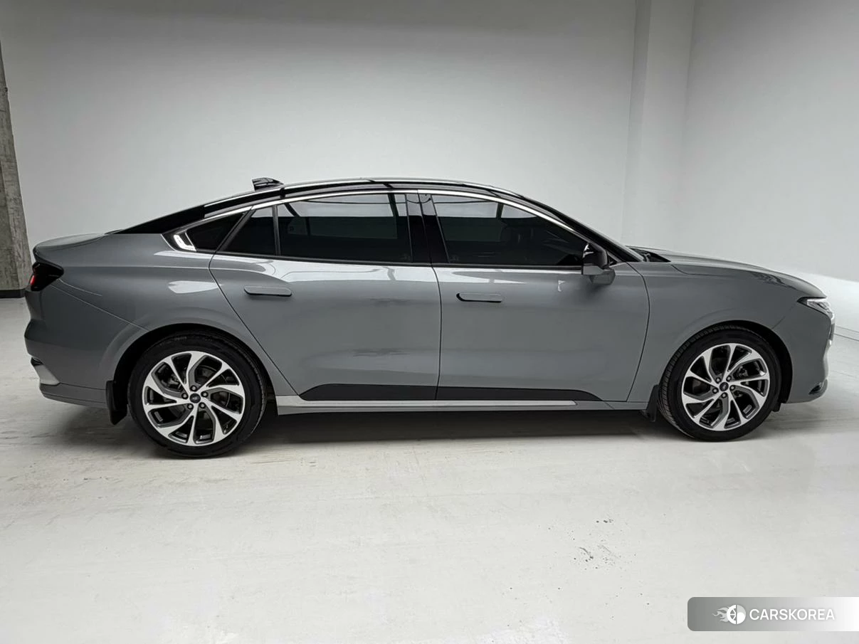 Ford Mondeo id 4407603 из Китая 13