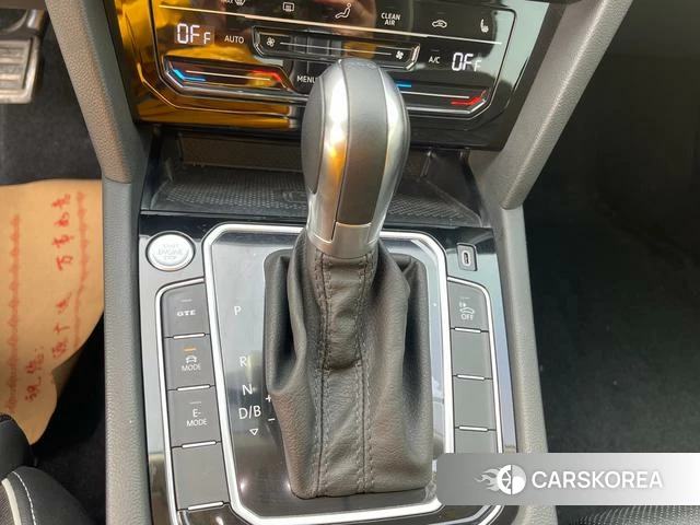 Volkswagen Magotan PHEV id 4290822 из Китая 10