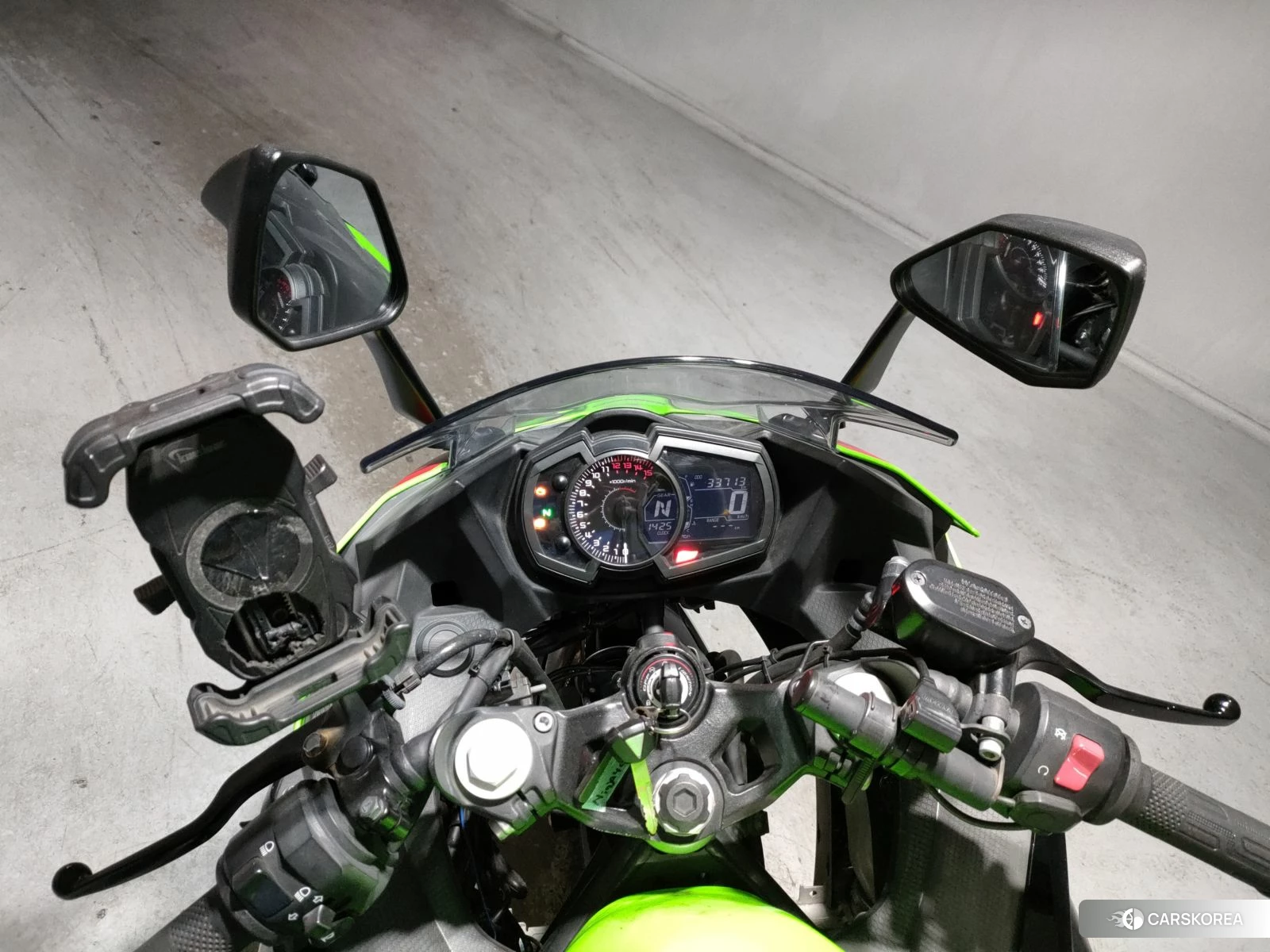 Kawasaki NINJA 400 id 4191957 из Японии 6