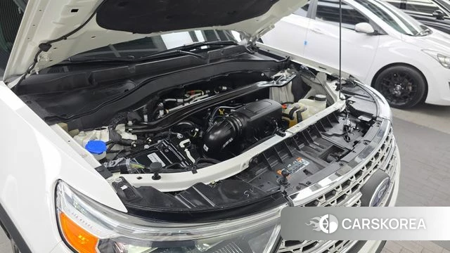 Ford Explorer 6th Generation id 4475322 из Кореи 30