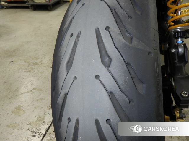 Kawasaki ZRX 1200 id 4192613 из Японии 30