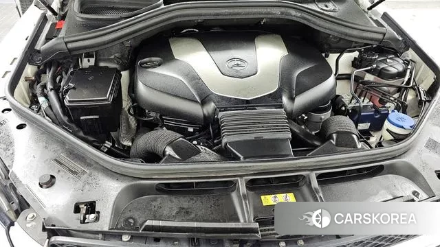 Mercedes-Benz GLE - Class W166 id 3709459 из Кореи 16