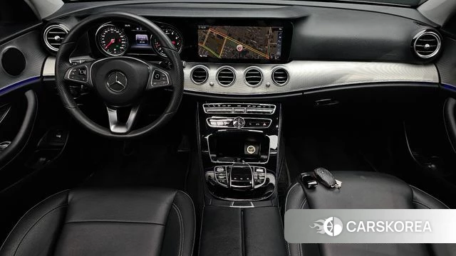 Mercedes-Benz E-Class W213 id 4837216 из Кореи 31