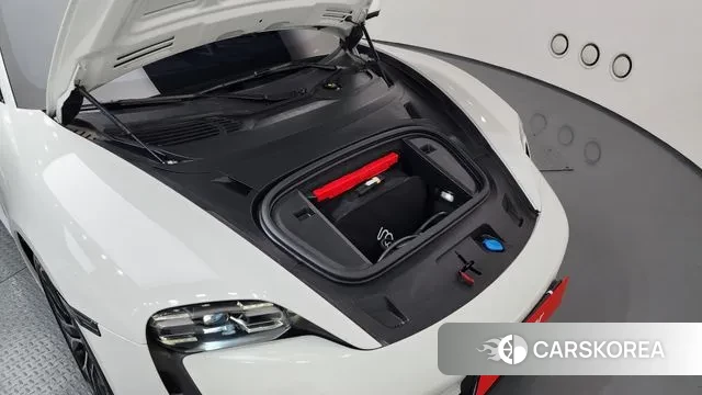 Porsche Taycan id 3777488 из Кореи 16