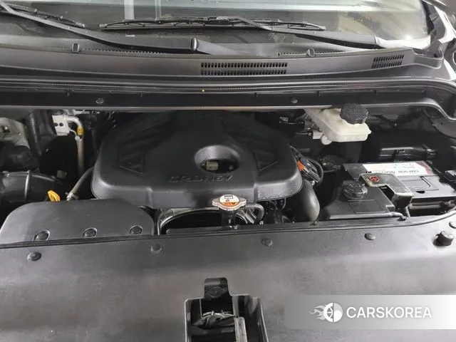 Hyundai The New Grand Starex id 2714618 из Кореи 16