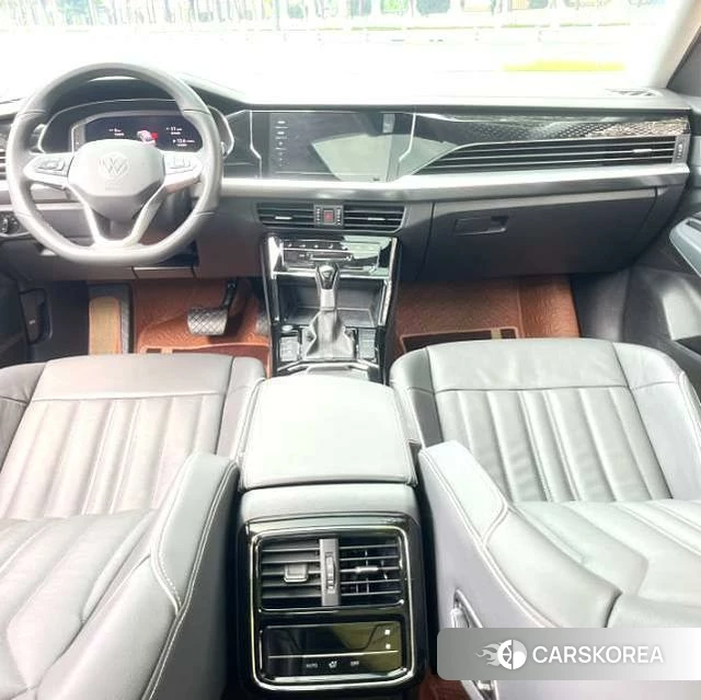 Volkswagen Passat 2022 Черный из Китая, фото 6