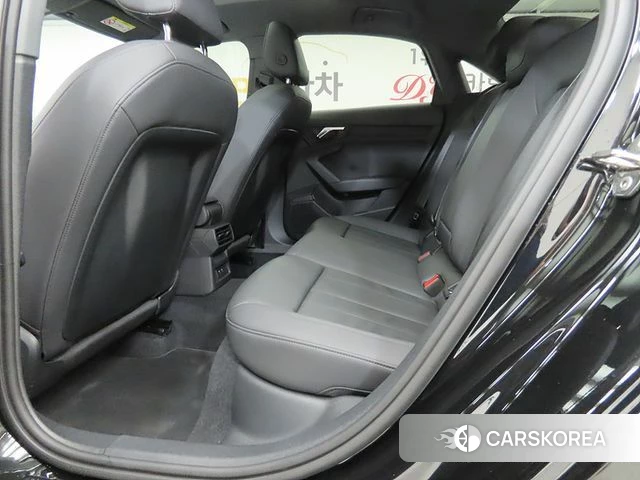 Audi A3 (8Y) id 4528329 из Кореи 16