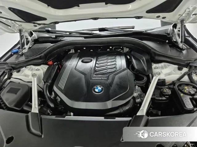 BMW 6 Series GT (G32) id 3436997 из Кореи 14