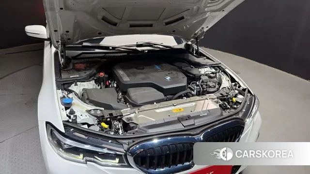 BMW 3 Series (G20) id 2895646 из Кореи 16