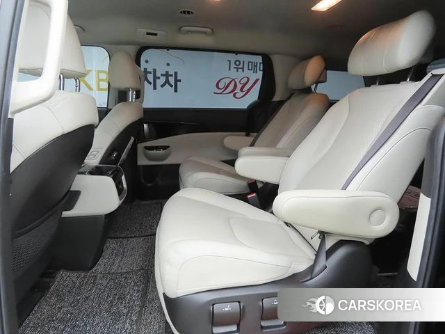 Kia Carnival 4th generation id 4377016 из Кореи 16