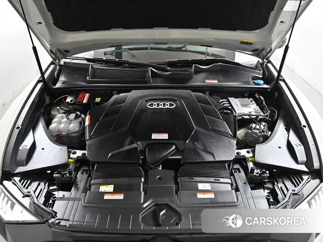 Audi Q8 (4M) id 3739682 из Кореи 16