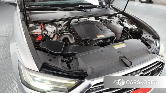 Audi A6 (C8) id 3728113 из Кореи 16