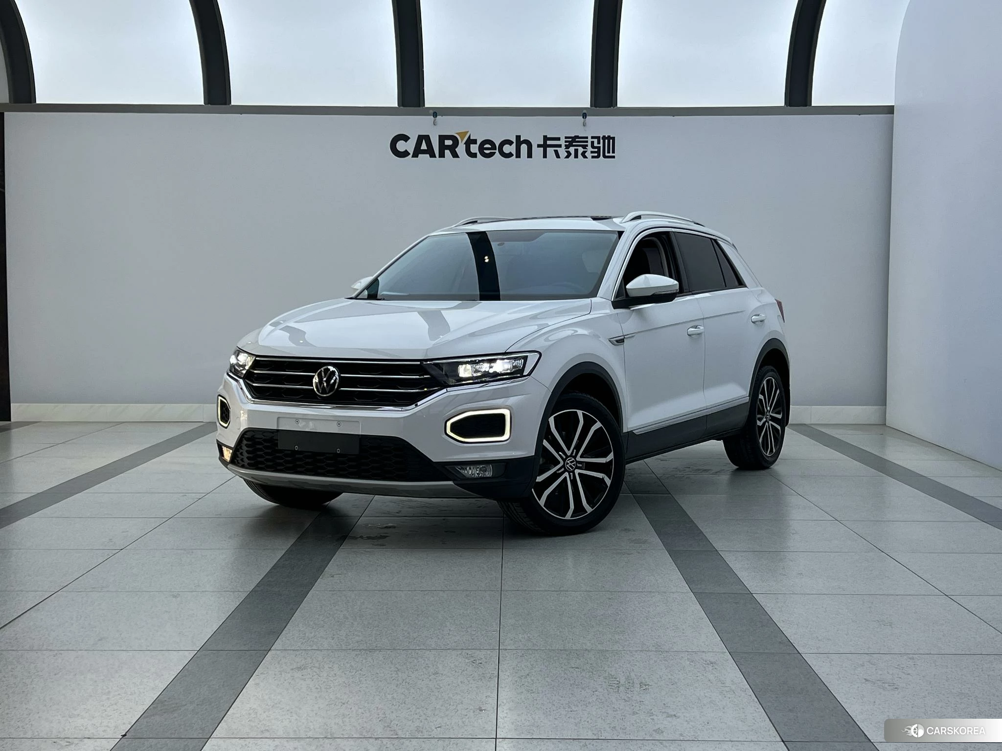 Volkswagen T-Roc id 4479575 из Китая 13