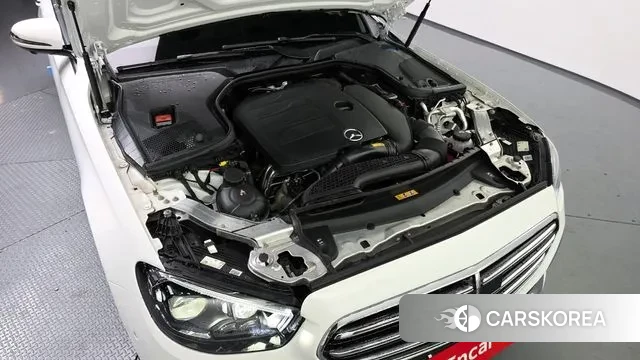 Mercedes-Benz E-Class W213 id 3508100 из Кореи 16