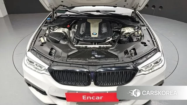 BMW 5 Series (G30) id 3641515 из Кореи 16