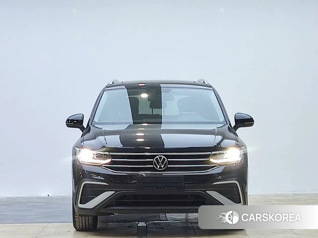 Volkswagen Tiguan L id 4314444 из Китая 14
