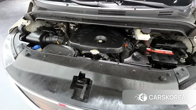 Hyundai The New Grand Starex id 3602120 из Кореи 16