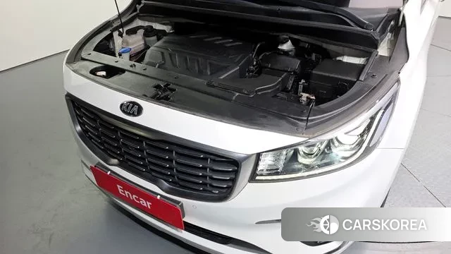 Kia The New Carnival id 3563296 из Кореи 16