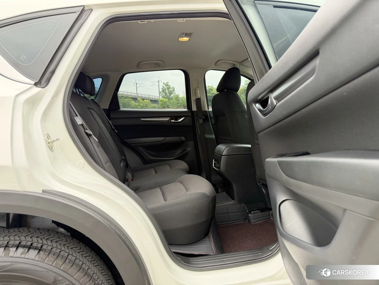 Mazda CX-5 id 4498571 из Китая 19