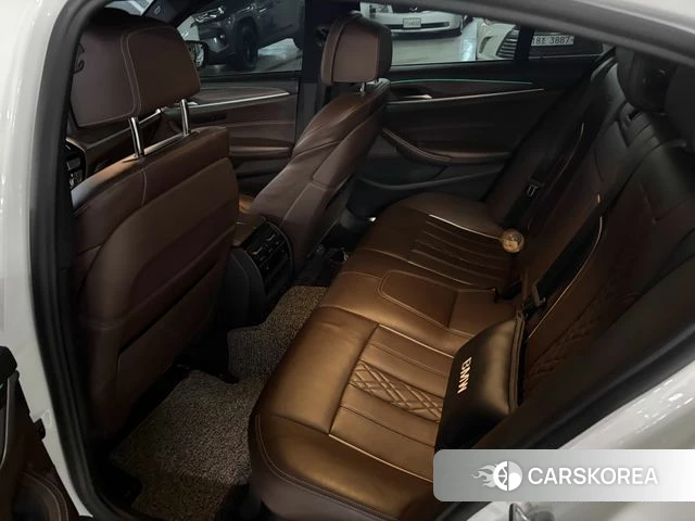 BMW 5 Series (G30) id 4396883 из Кореи 10