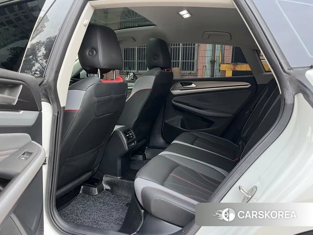 Volkswagen Lingdu 2024 Белый из Китая, фото 6