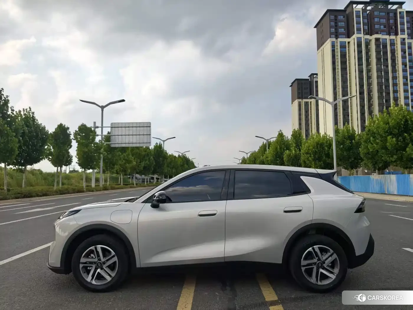 Changan Qiyuan Q05 2025 Silver/gray из Китая, фото 6