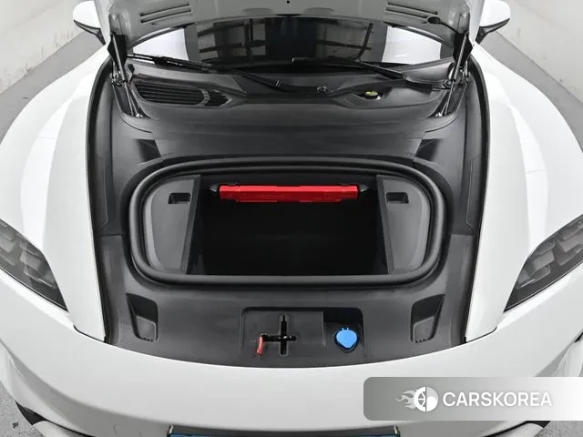 Porsche Taycan id 3757804 из Кореи 16