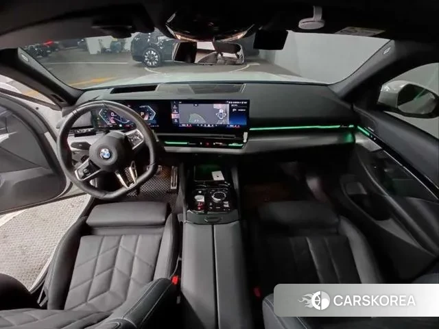 BMW 5 Series (G60) id 3425288 из Кореи 16