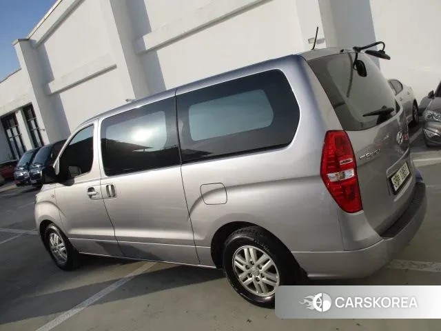 Hyundai The New Grand Starex id 3488832 из Кореи 16