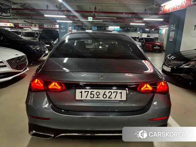 Mercedes-Benz E-Class W214 id 4607469 из Кореи 10