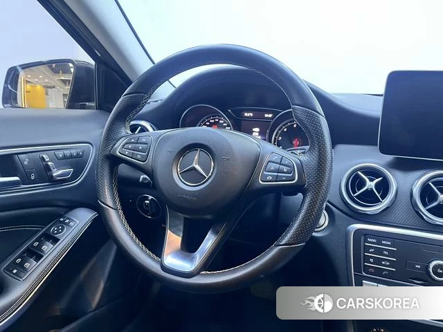 Mercedes-Benz GLA id 3889150 из Китая 16