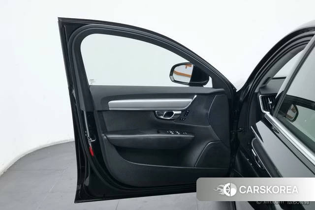 Volvo S90 id 4210636 из Китая 20
