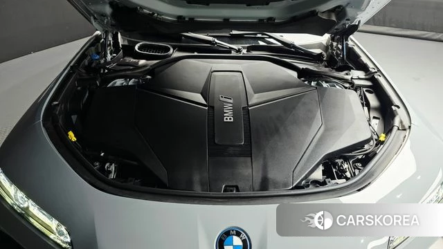 BMW i7 (G70) id 4905027 из Кореи 32