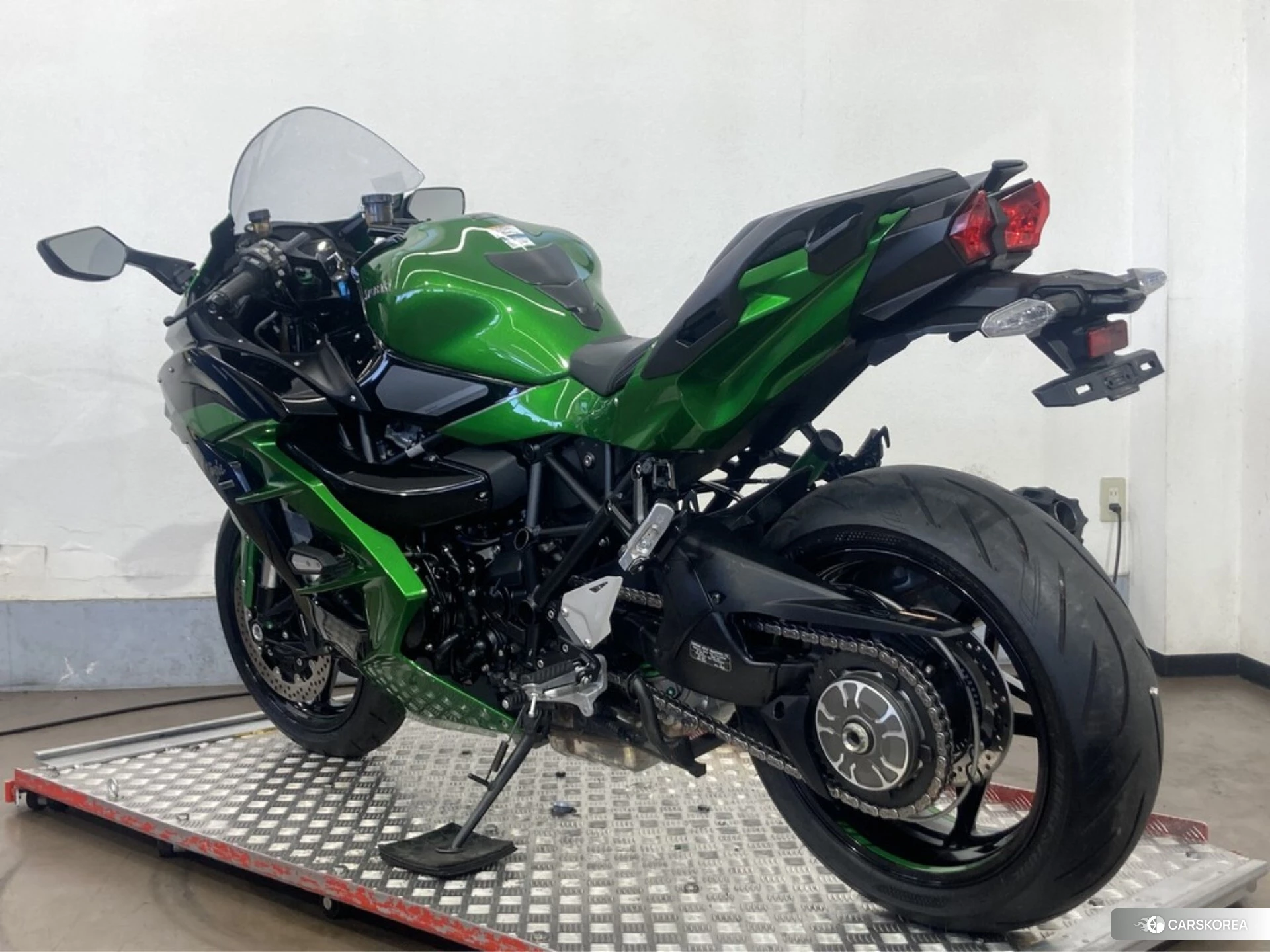 Kawasaki NINJA H2 SX SE id 4373962 из Японии 6