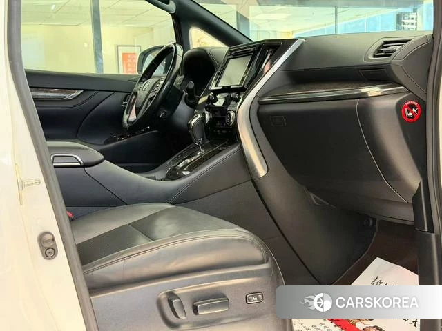 Toyota Wilfa id 3857736 из Китая 6