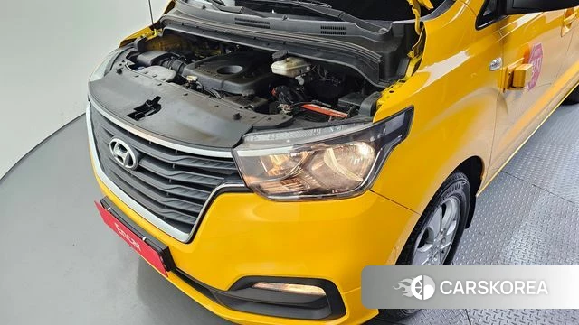 Hyundai The New Grand Starex id 4471541 из Кореи 16