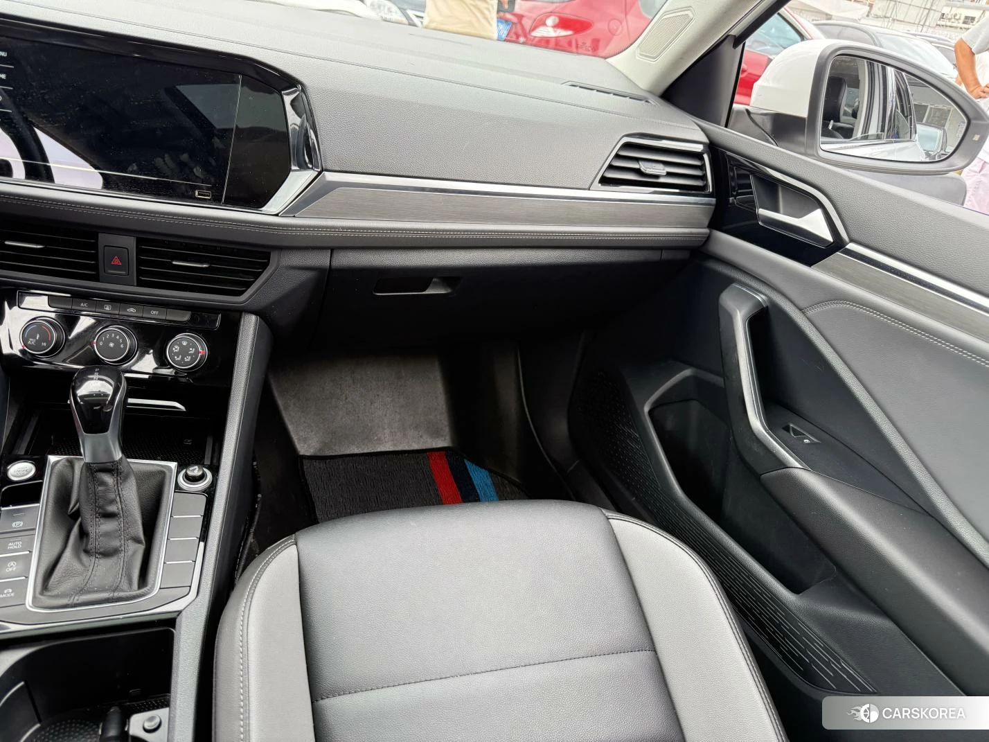 Volkswagen Sagitar id 4498947 из Китая 11