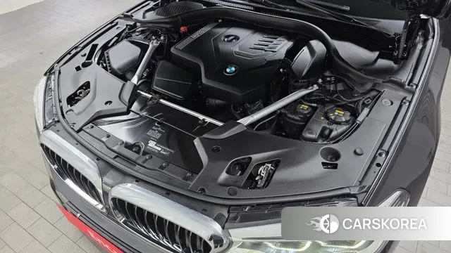 BMW 5 Series (G30) id 3641009 из Кореи 16