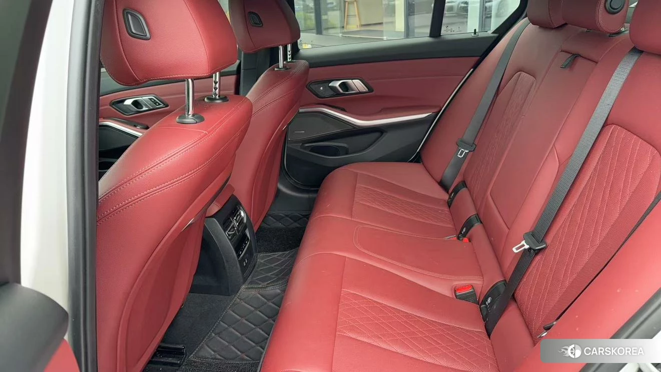 BMW 3 series id 4454288 из Китая 12
