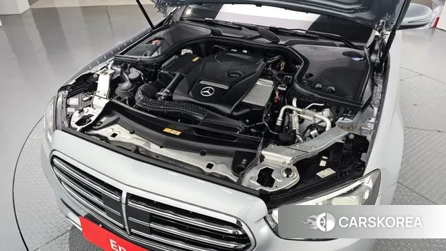 Mercedes-Benz E-Class W213 id 3753188 из Кореи 16