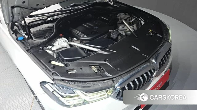 BMW 6 Series GT (G32) id 4641907 из Кореи 28